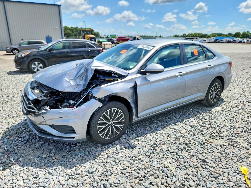 59839846 :رقم المزاد ، 3VWC57BU5MM045278 vin ، 2021 Volkswagen Jetta مزاد بيع