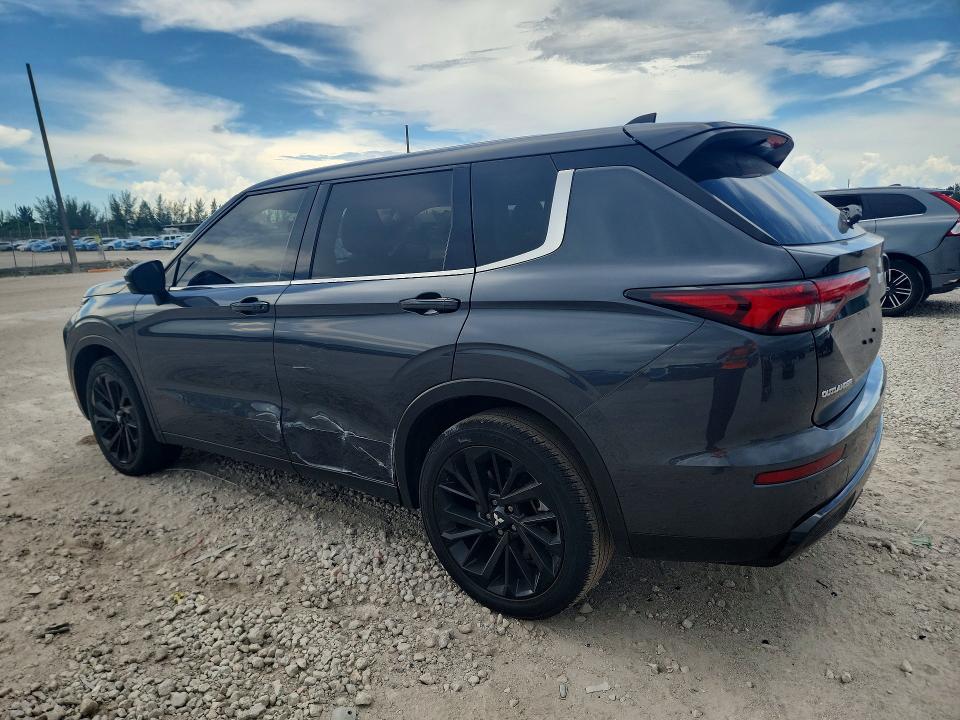 2024 Mitsubishi Outlander მანქანა იყიდება აუქციონზე, vin: JA4J3VA81RZ084815, აუქციონის ნომერი: 59791066