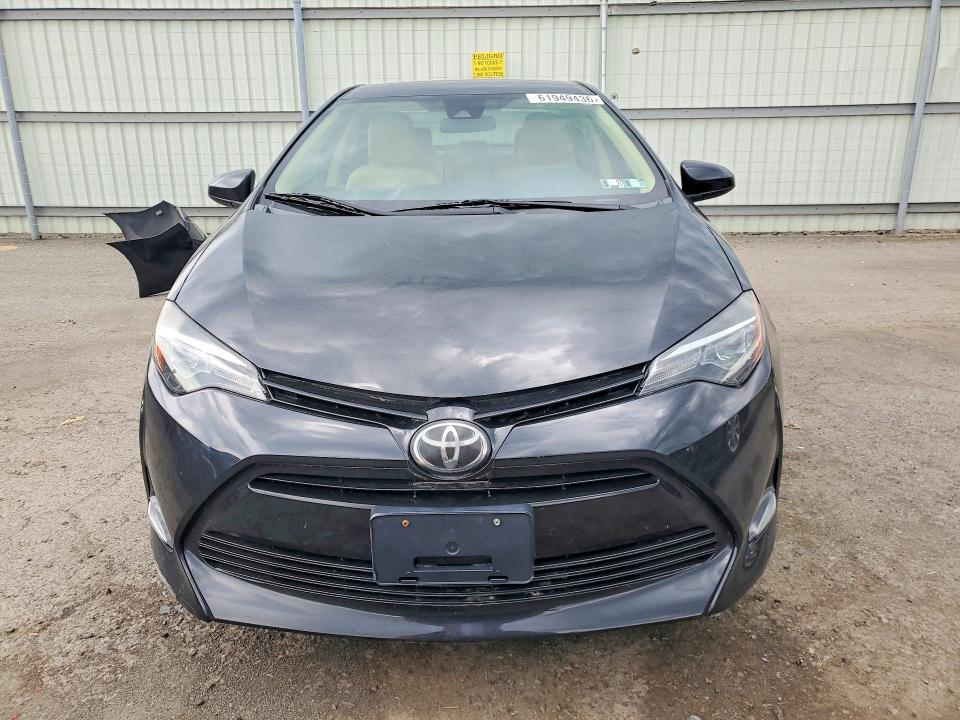 2018 Toyota Corolla მანქანა იყიდება აუქციონზე, vin: 5YFBURHE8JP840536, აუქციონის ნომერი: 61949436