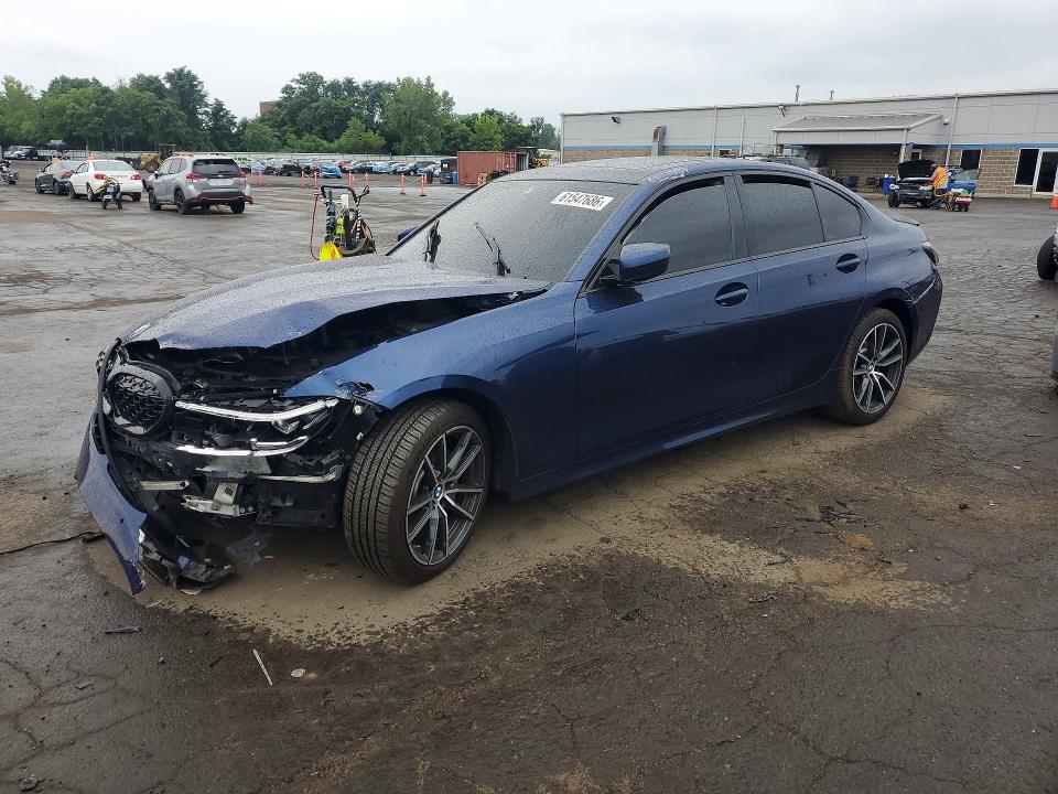 61547686 :رقم المزاد ، WBA5R7C5XKAJ83753 vin ، 2019 Bmw 330xi مزاد بيع