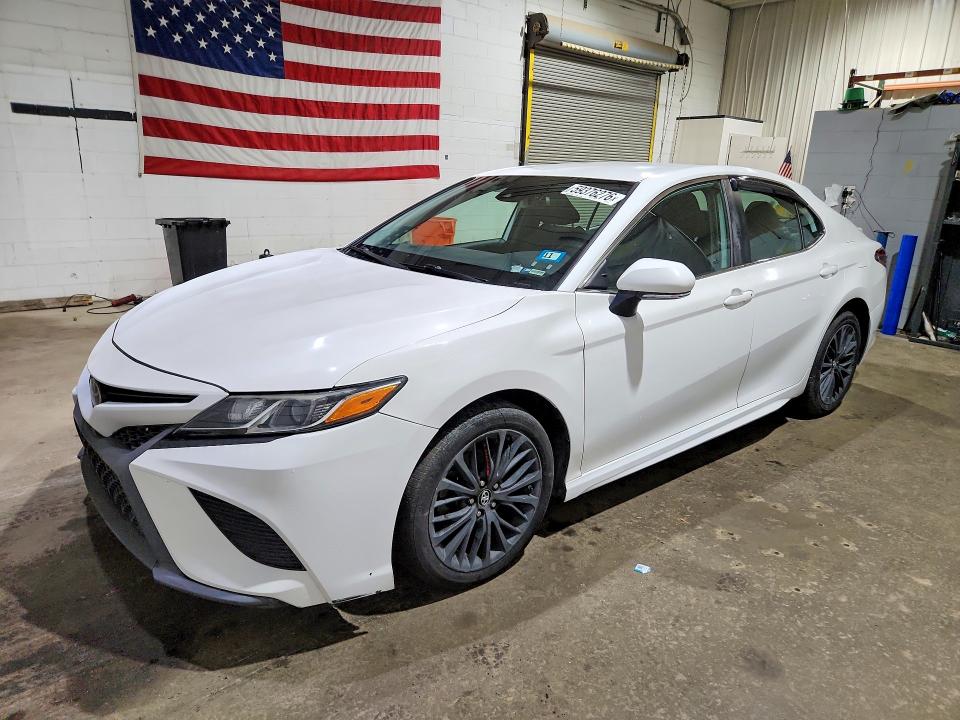 2019 Toyota Camry მანქანა იყიდება აუქციონზე, vin: 4T1B11HK2KU770418, აუქციონის ნომერი: 59376276