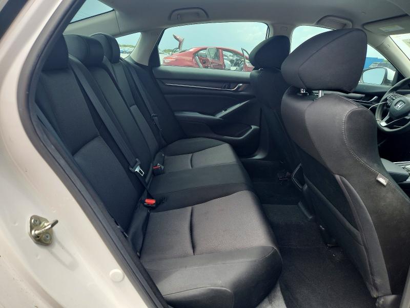 Aukcja sprzedaży 2018 Honda Accord, vin: 1HGCV1F18JA123336, numer aukcji: 61044756