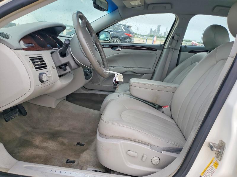 62272836 :رقم المزاد ، 1G4HC5EM6BU152374 vin ، 2011 Buick Lucerne مزاد بيع