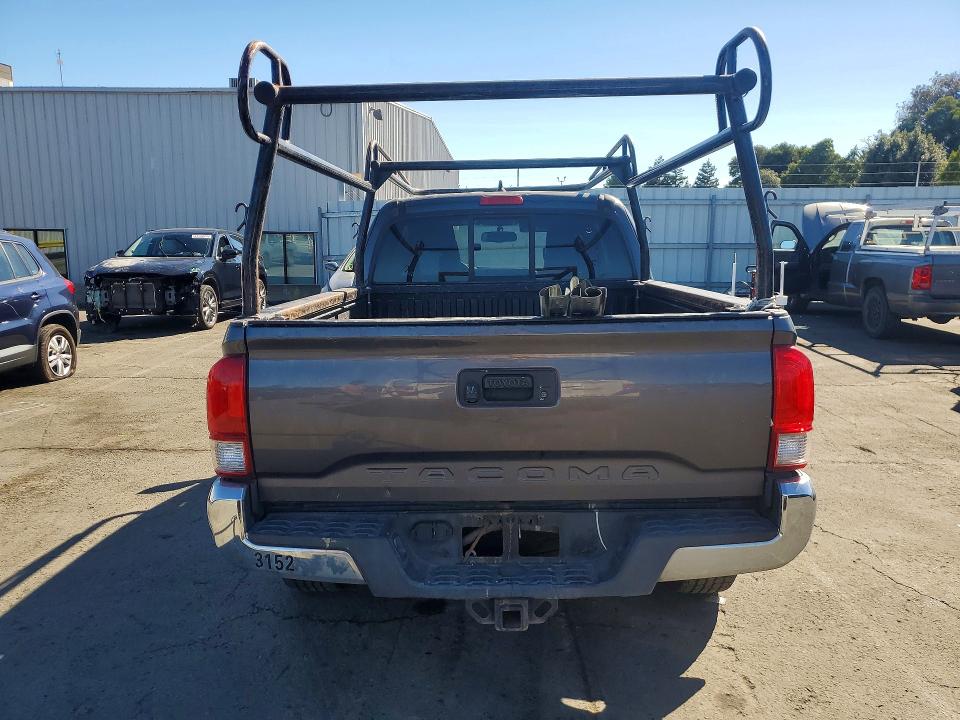 Auction sale of the 2016 Toyota Tacoma, vin: 5TFSZ5AN5GX023152, lot number: 61968766