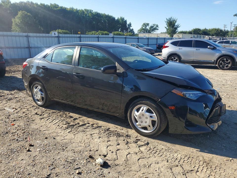 2017 Toyota Corolla მანქანა იყიდება აუქციონზე, vin: 2T1BURHE0HC940639, აუქციონის ნომერი: 63178386