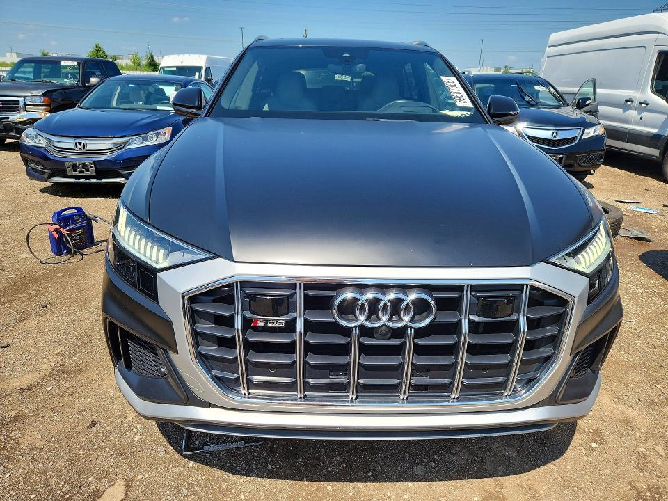 Продаж на аукціоні авто 2022 Audi Sq8, vin: WA1CWBF10ND001666, номер лоту: 59587366