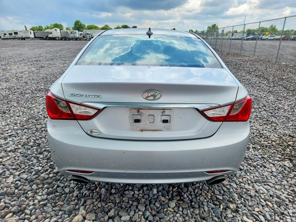 61576096 :رقم المزاد ، 5NPEC4AC8CH373615 vin ، 2012 Hyundai Sonata مزاد بيع