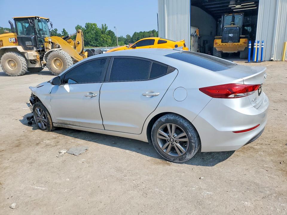 62726286 :رقم المزاد ، 5NPD84LF5HH035634 vin ، 2017 Hyundai Elantra مزاد بيع