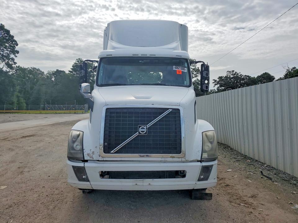 Aukcja sprzedaży 2016 Volvo Vnl, vin: 4V4NC9EG4GN929956, numer aukcji: 60621086