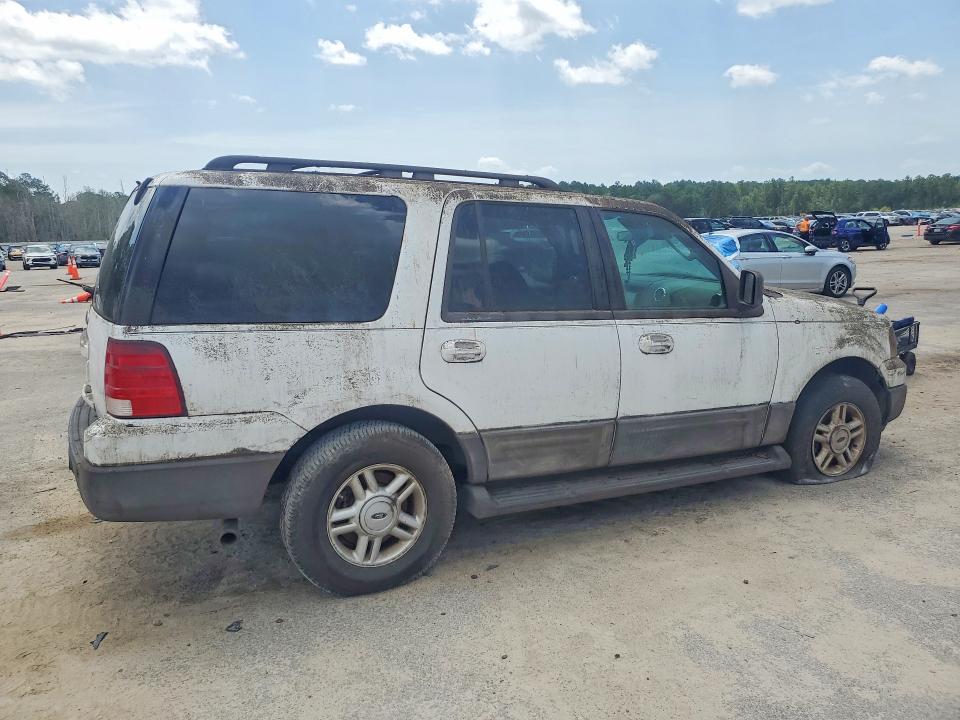 Продажа на аукционе авто 2005 Ford Expedition, vin: 1FMPU16555LB12452, номер лота: 61915176