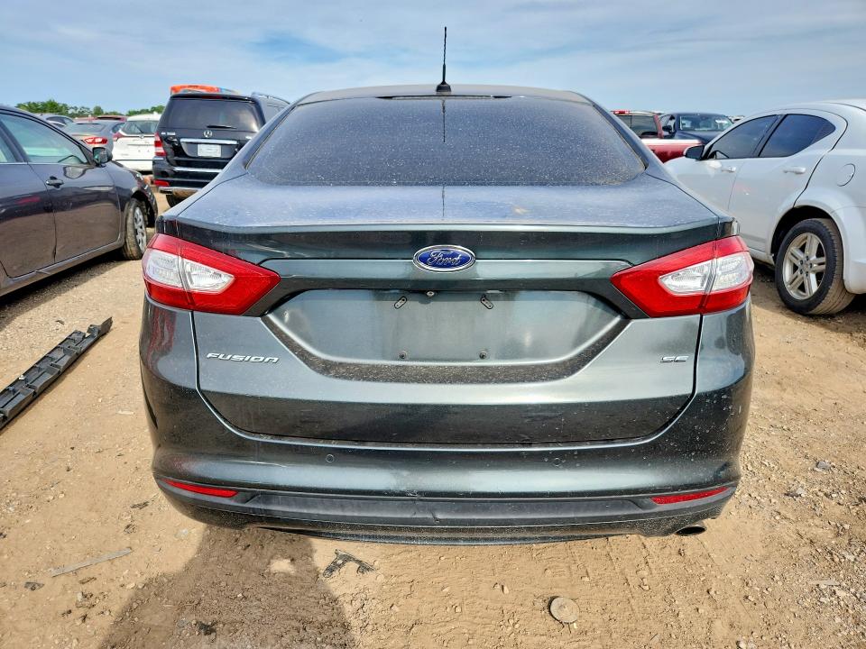 60460956 :رقم المزاد ، 1FA6P0H71F5117126 vin ، 2015 Ford Fusion مزاد بيع