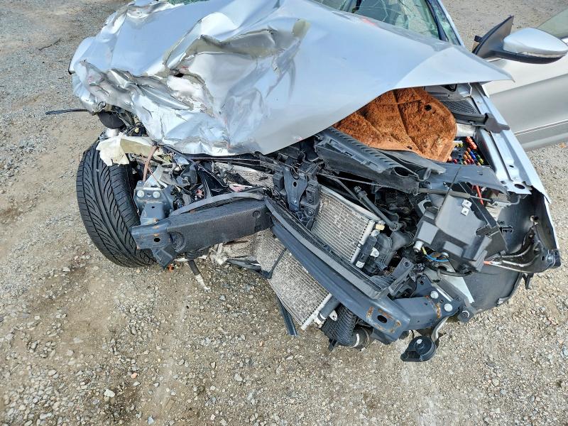 62592606 :رقم المزاد ، WVWBN7AN2DE525972 vin ، 2013 Volkswagen Cc مزاد بيع