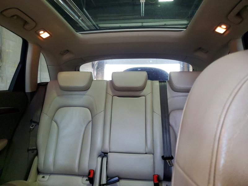 60614186 :رقم المزاد ، WA1LKAFP5AA008036 vin ، 2010 Audi Q5 مزاد بيع