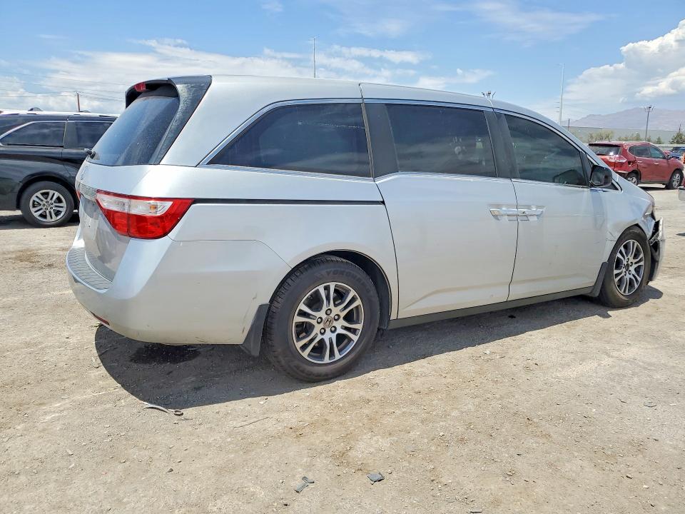 2011 Honda Odyssey მანქანა იყიდება აუქციონზე, vin: 5FNRL5H42BB010696, აუქციონის ნომერი: 61194146