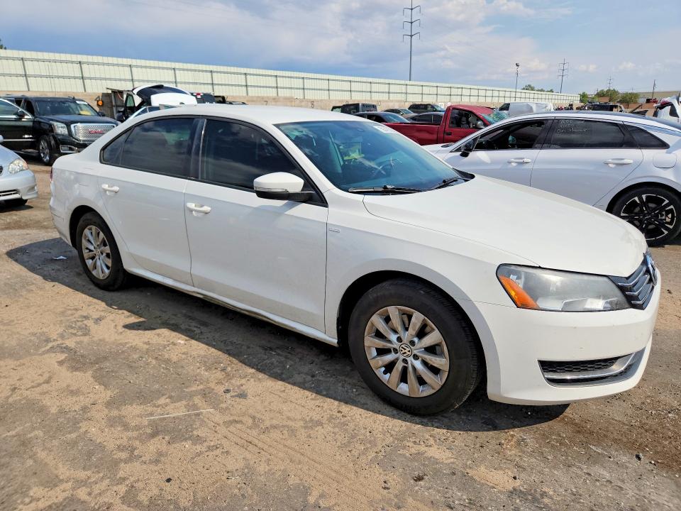 59343376 :رقم المزاد ، 1VWAT7A30EC084840 vin ، 2014 Volkswagen Passat مزاد بيع