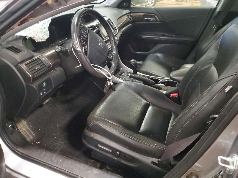 Продажа на аукционе авто 2017 Honda Accord, vin: JHMCR6F52HC010790, номер лота: 61729106