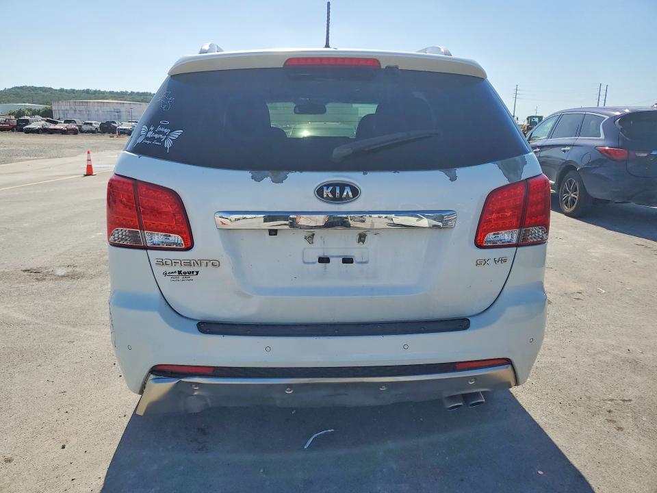 62921746 :رقم المزاد ، 5XYKW4A2XDG384545 vin ، 2013 Kia Sorento مزاد بيع