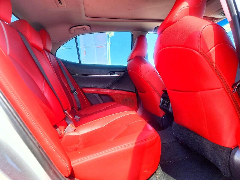 Aukcja sprzedaży 2018 Toyota Camry, vin: 4T1B61HK8JU067129, numer aukcji: 62392846