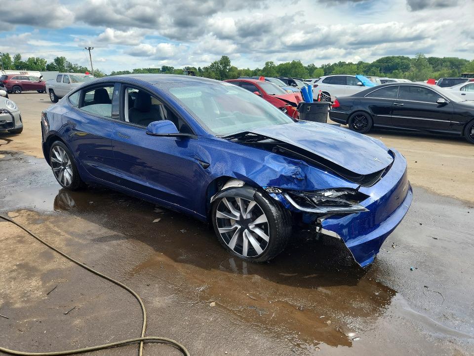Продажа на аукционе авто 2024 Tesla Model 3, vin: 5YJ3E1EB7RF794900, номер лота: 60500386
