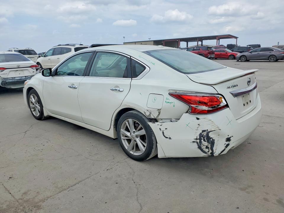 2015 Nissan Altima მანქანა იყიდება აუქციონზე, vin: 1N4AL3APXFN323241, აუქციონის ნომერი: 61980766