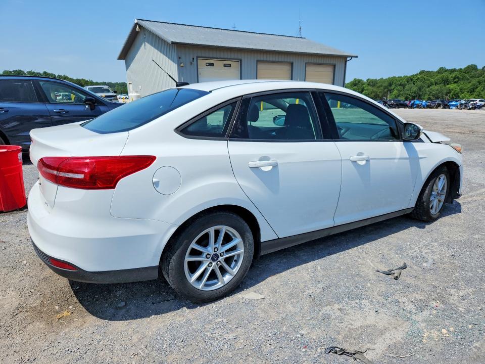 2015 Ford Focus მანქანა იყიდება აუქციონზე, vin: 1FADP3F27FL362699, აუქციონის ნომერი: 59405976