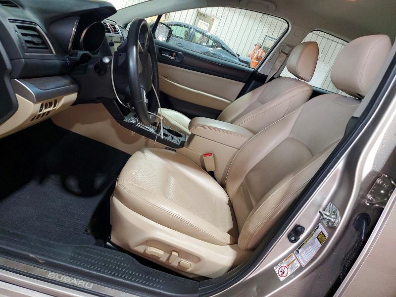 61224716 :رقم المزاد ، 4S3BNAJ65F3072466 vin ، 2015 Subaru Legacy مزاد بيع