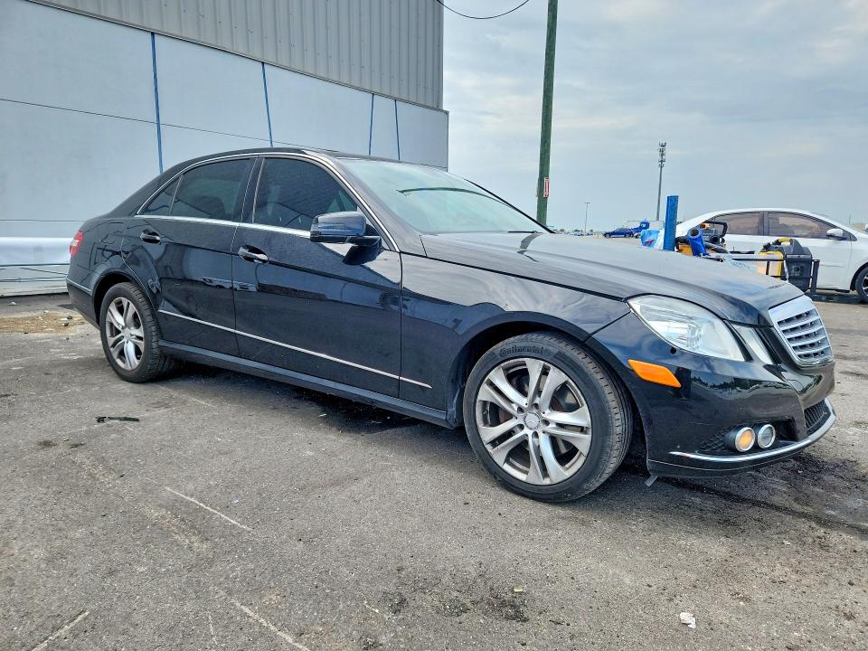 62682956 :رقم المزاد ، WDDHF5GBXAA213030 vin ، 2010 Mercedes-benz E مزاد بيع