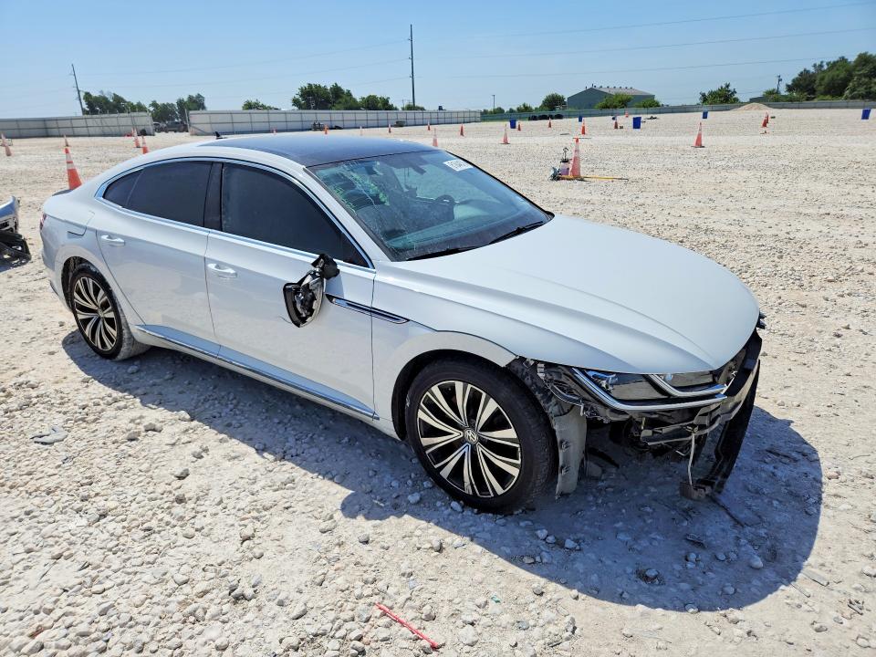 2020 Volkswagen Arteon მანქანა იყიდება აუქციონზე, vin: WVWDR7AN7LE015421, აუქციონის ნომერი: 61844576
