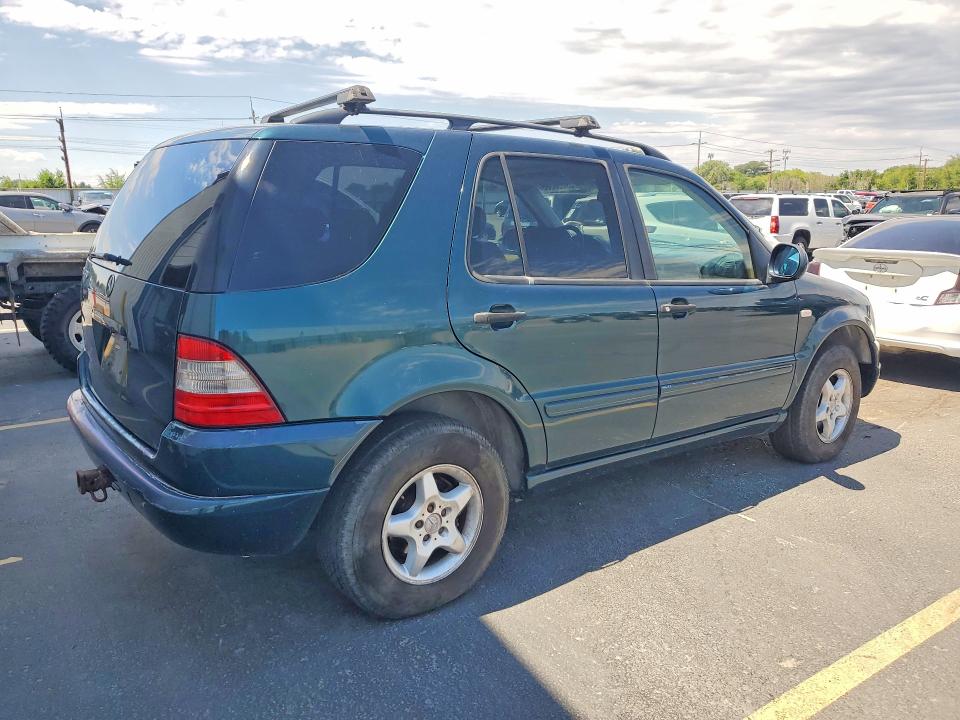 59288866 :رقم المزاد ، 4JGAB72E6XA067394 vin ، 1999 Mercedes-benz Ml مزاد بيع