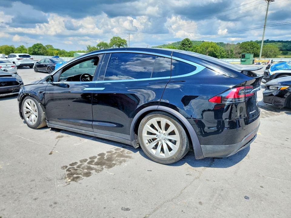 Продаж на аукціоні авто 2017 Tesla Model X, vin: 5YJXCBE26HF049096, номер лоту: 60079576
