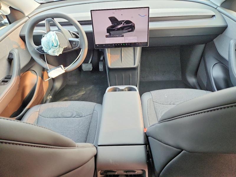 61666886 :رقم المزاد ، 7SAYGDEE5TA705912 vin ، 2026 Tesla Model Y مزاد بيع
