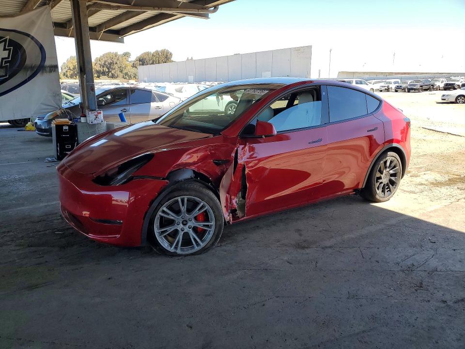 Auction sale of the 2021 Tesla Model Y, vin: 5YJYGDEF7MF095893, lot number: 60760726