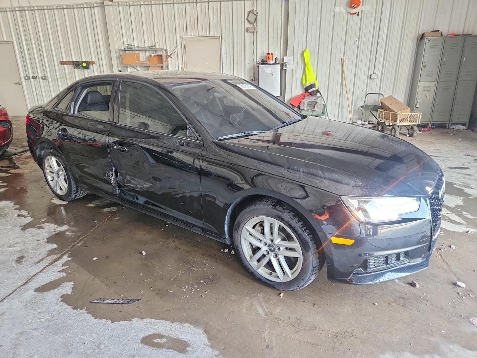 61531096 :رقم المزاد ، WAUANAF46HN052220 vin ، 2017 Audi A4 مزاد بيع