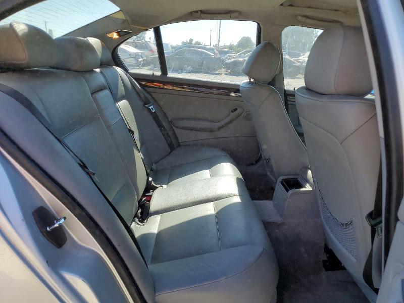 Продажа на аукционе авто 2004 Bmw 325, vin: WBAEV33424KR31405, номер лота: 61984996