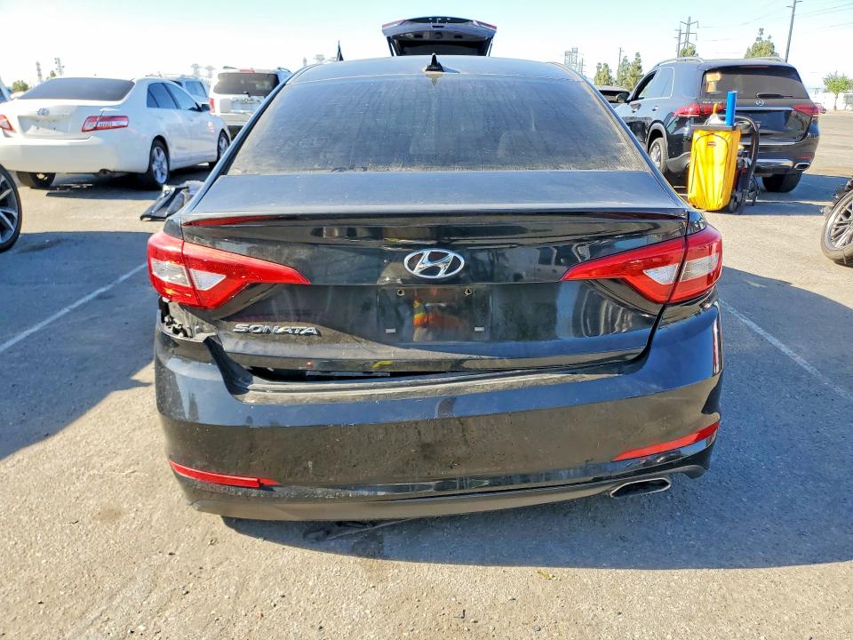 2015 Hyundai Sonata მანქანა იყიდება აუქციონზე, vin: 5NPE24AF2FH204580, აუქციონის ნომერი: 60461126