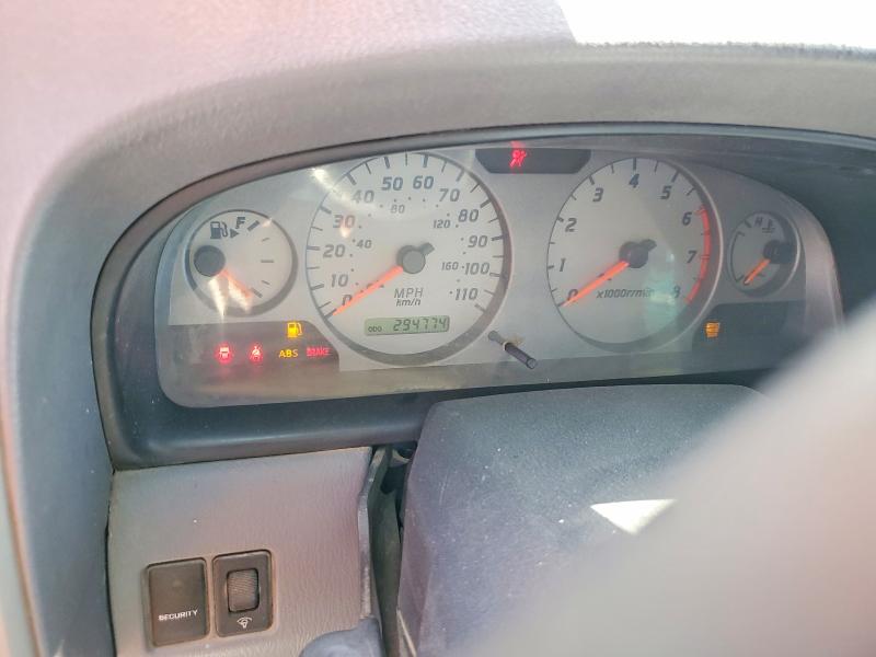62707666 :رقم المزاد ، 5N1ED28T21C572624 vin ، 2001 Nissan Xterra مزاد بيع