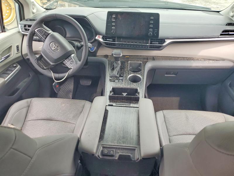 61935816 :رقم المزاد ، 5TDZSKFC9MS005148 vin ، 2021 Toyota Sienna مزاد بيع
