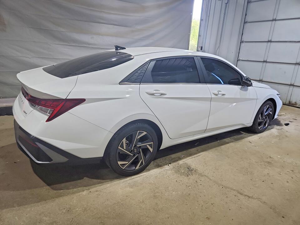 2026 Hyundai Elantra მანქანა იყიდება აუქციონზე, vin: KMHLP4DG5TU172668, აუქციონის ნომერი: 62277336