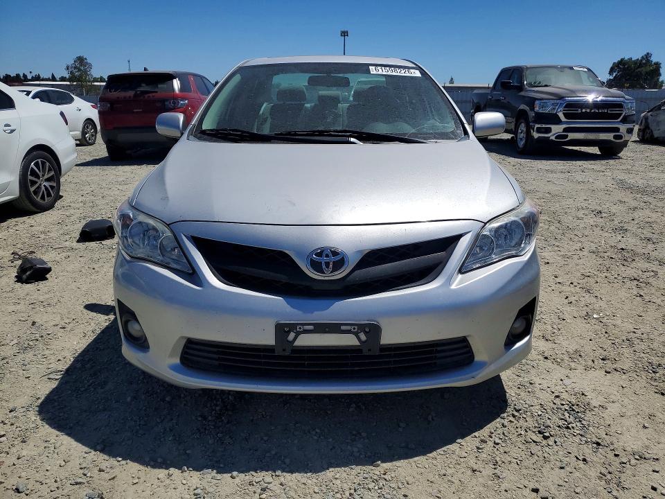 Продажа на аукционе авто 2013 Toyota Corolla, vin: 2T1BU4EE0DC980382, номер лота: 61598226