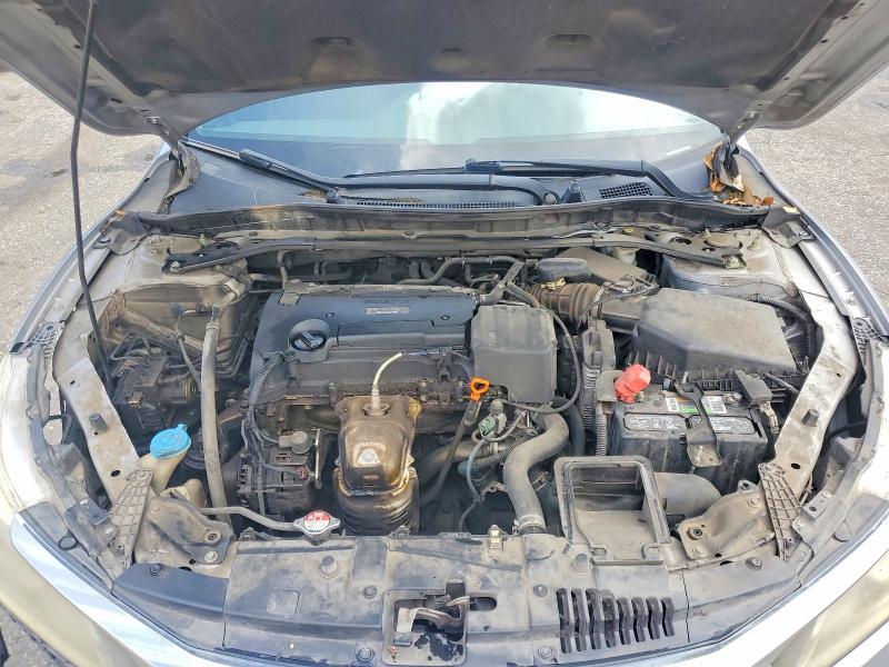 Продажа на аукционе авто 2017 Honda Accord, vin: 1HGCR2F17HA242581, номер лота: 61762596