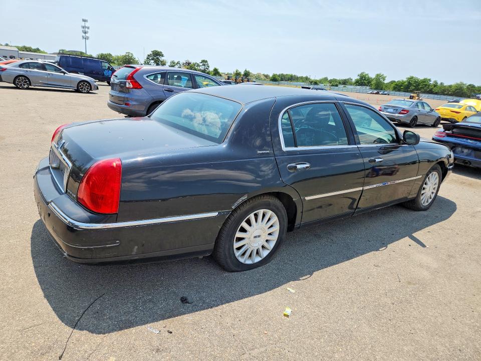 Aukcja sprzedaży 2004 Lincoln Town Car, vin: 1LNHM81W84Y604102, numer aukcji: 62624806