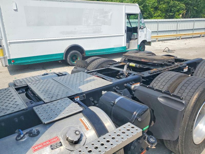 Продаж на аукціоні авто 2025 Freightliner Cascadia 116, vin: 3AKJHTDV0SDVL0279, номер лоту: 60817136