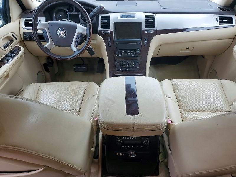 Продаж на аукціоні авто 2008 Cadillac Escalade, vin: 1GYFK63818R152380, номер лоту: 60179496