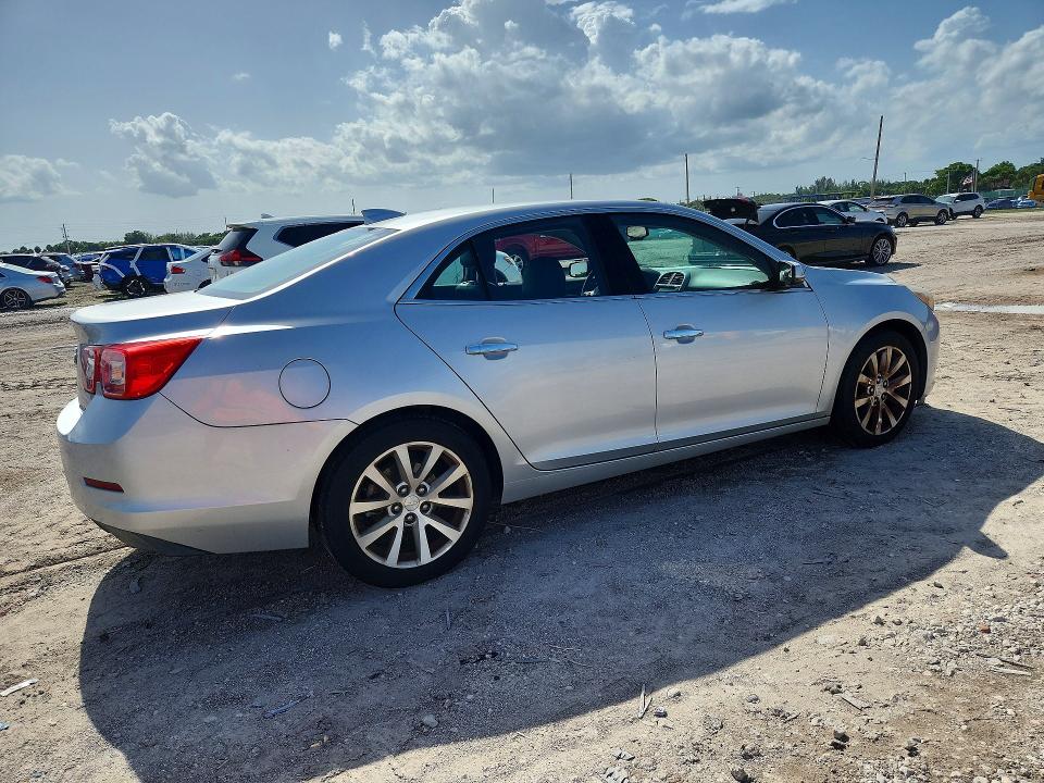 61031406 :رقم المزاد ، 1G11E5SA2GF139989 vin ، 2016 Chevrolet Malibu Limited مزاد بيع