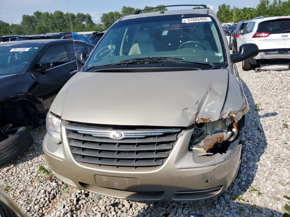 Продажа на аукционе авто 2006 Chrysler Town & Country, vin: 2A4GP54L36R844327, номер лота: 57693406