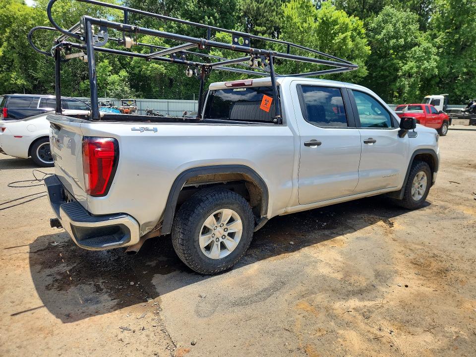 57508306 :رقم المزاد ، 3GTPUAEK3NG541663 vin ، 2022 Gmc Sierra مزاد بيع