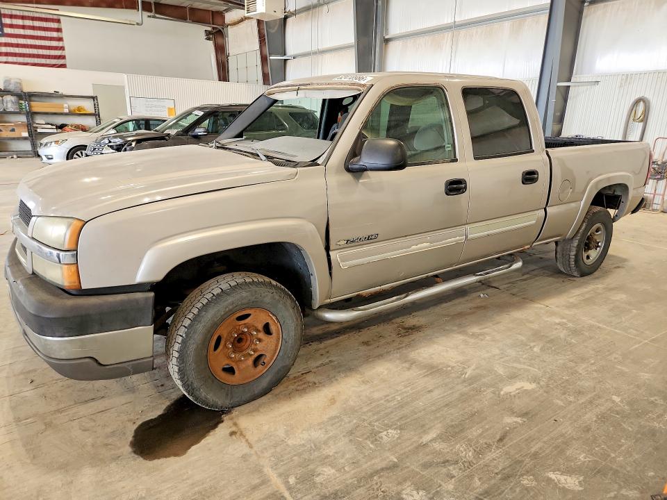 Продажа на аукционе авто 2004 Chevrolet Silverado, vin: 1GCHC23U34F258441, номер лота: 62418986