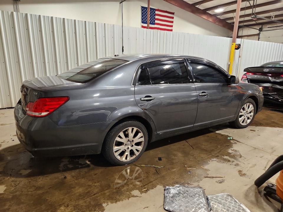 2010 Toyota Avalon მანქანა იყიდება აუქციონზე, vin: 4T1BK3DB8AU365127, აუქციონის ნომერი: 62438276