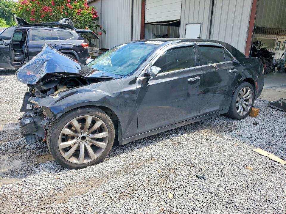 Продажа на аукционе авто 2017 Chrysler 300c, vin: 2C3CCAEG6HH561038, номер лота: 61131366