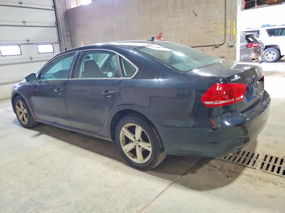 Продажа на аукционе авто 2013 Volkswagen Passat, vin: 1VWBH7A35DC081288, номер лота: 60331486